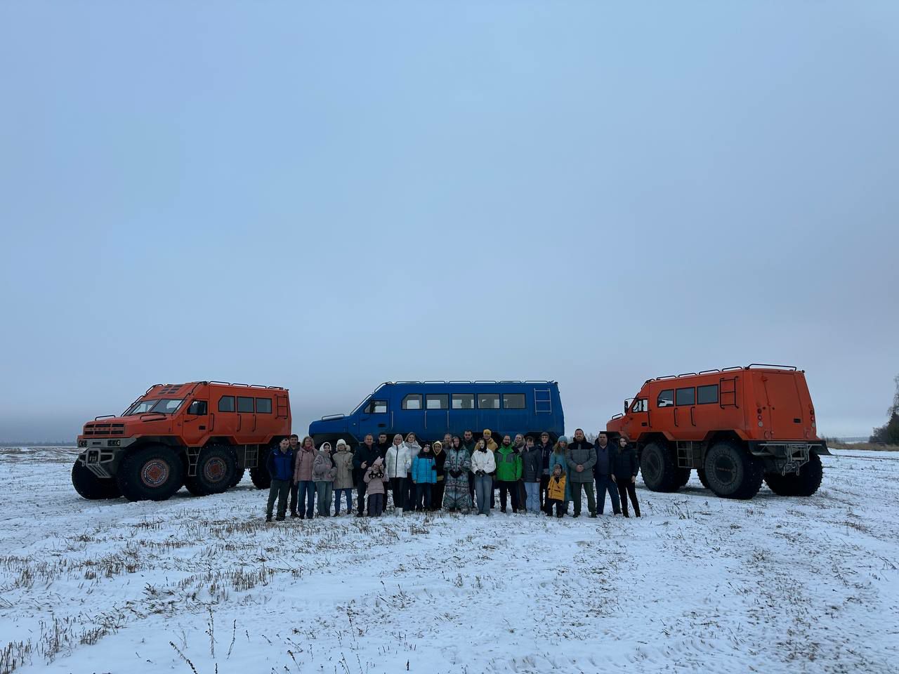 Вездеходы ЗВЕЗДА на зимнем маршруте