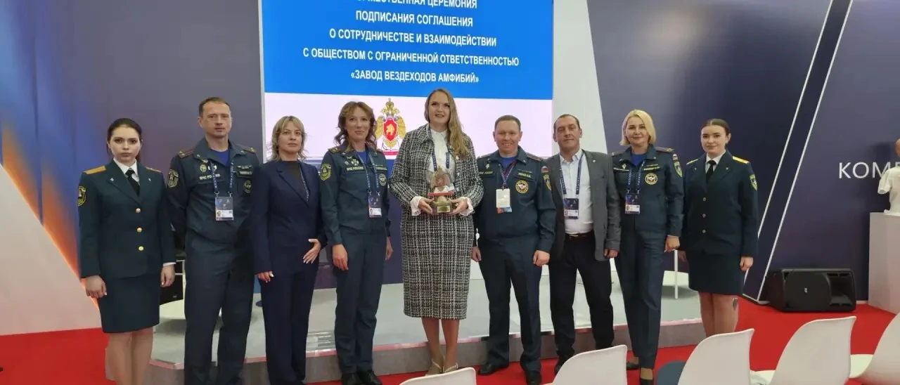 Надежда Филиппова представляет завод ЗВЕЗДА на салоне «Комплексная безопасность»